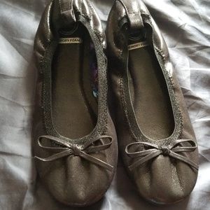 Ballet flats